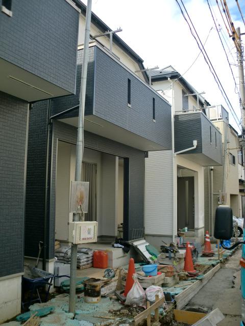 Local photos, including front road