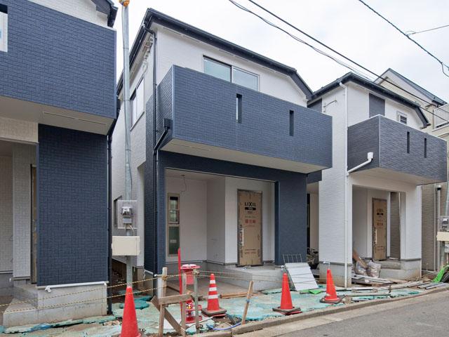 Local photos, including front road