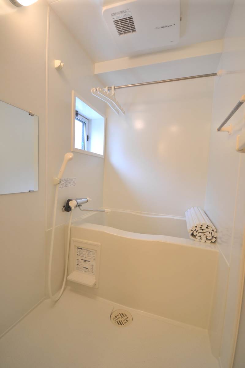 Bath. 2 lot gas stoves