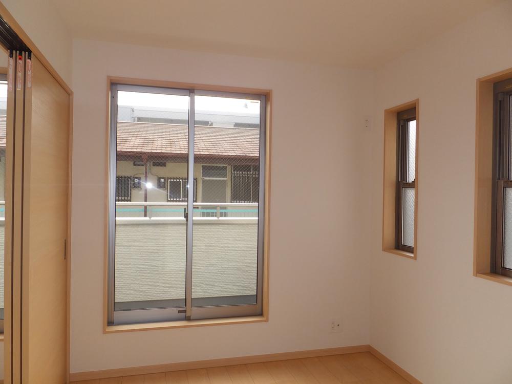 Non-living room. Local (January 2014) Shooting