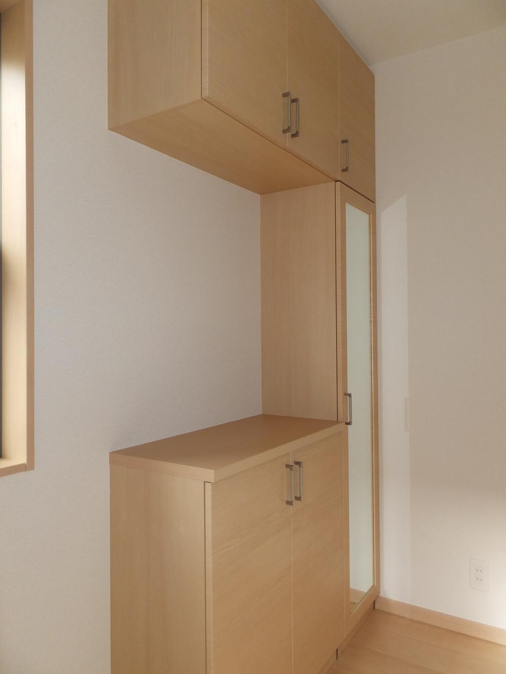 Entrance. Local (January 2014) Shooting