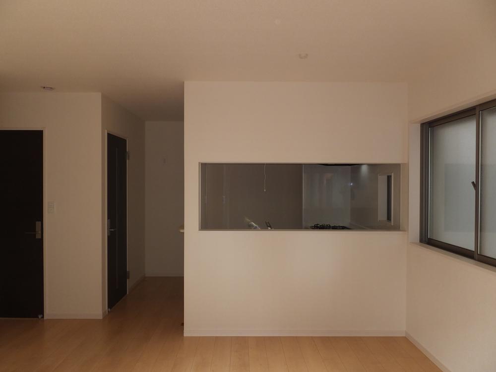 Living. Local (January 2014) Shooting