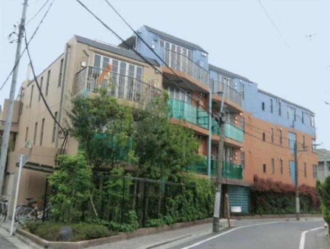 Local appearance photo