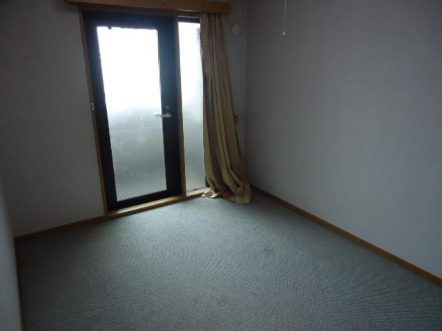 Non-living room. Room (August 2013) Shooting