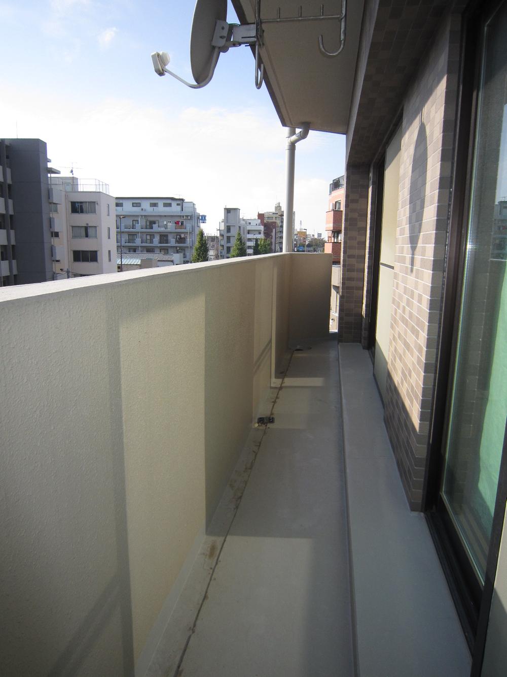 Balcony. Local (11 May 2013) Shooting