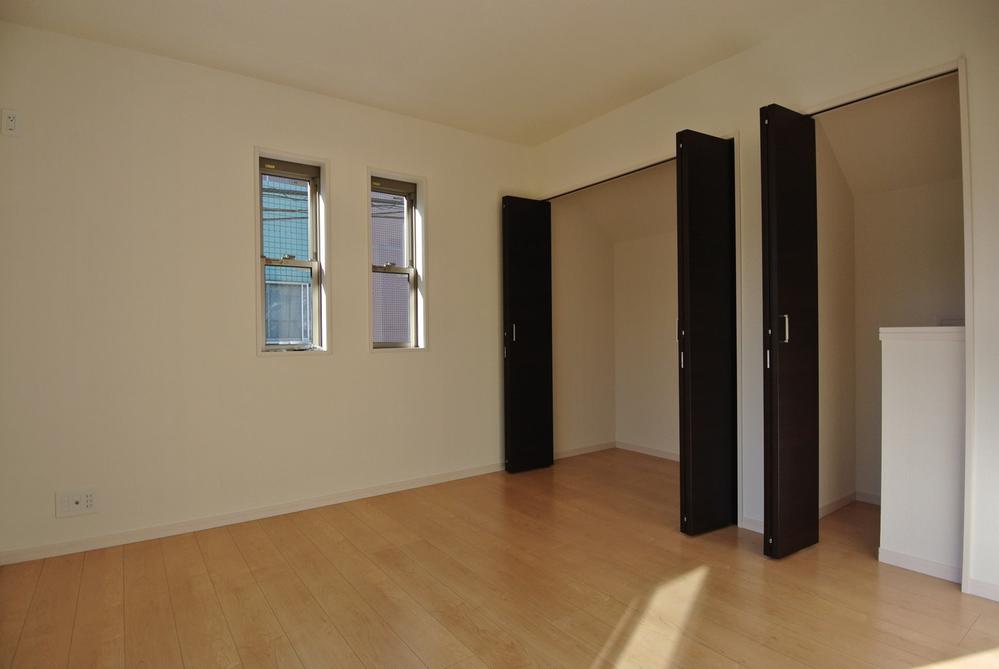 Same specifications photos (Other introspection). Local (12 May 2013) Shooting