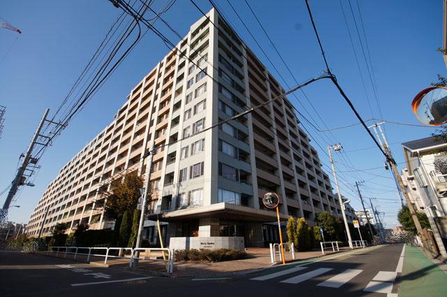 Local appearance photo. Local (11 May 2013) Shooting