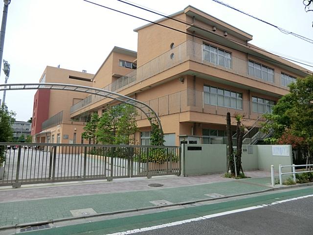 Primary school. Oyaguchi until elementary school 750m