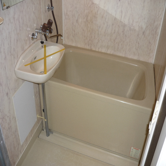 Bath. bus ・ Restroom!