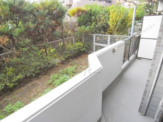 Other introspection. A private garden from balcony