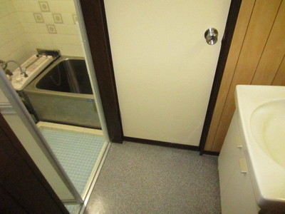 Washroom. Dressing room