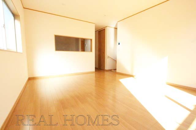 Living. Indoor (11 May 2013) Shooting 4 Building