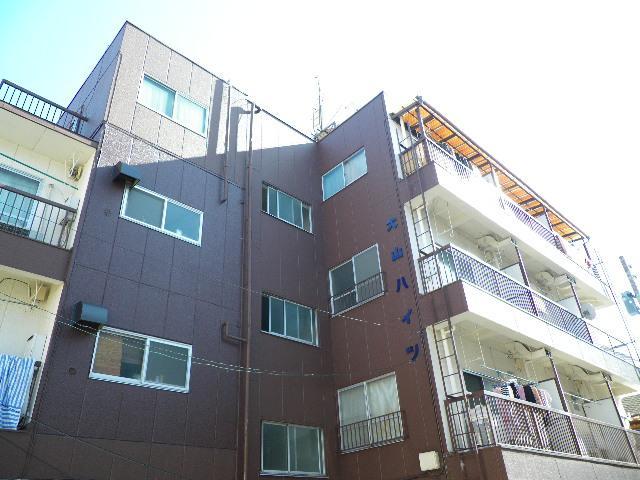 lobby. Building appearance