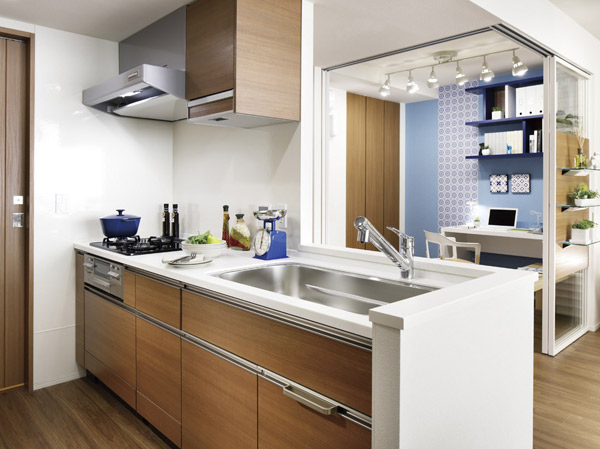 Kitchen.  [Kitchen] The in important kitchen, High design and excellent functionality. It is that it is a space that will back up the creative work of cuisine making.  ※ Indoor posted below ・ Equipment photo [Dishwasher washing machine (select)] All except for the model room SW-C type. Some select plan (free of charge), Including the option (paid). Select Plan, Application deadline have to option both.