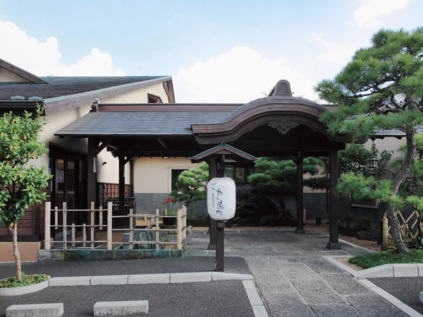 Surrounding environment. Before the field hot spring sheath Yusho (about 700m)