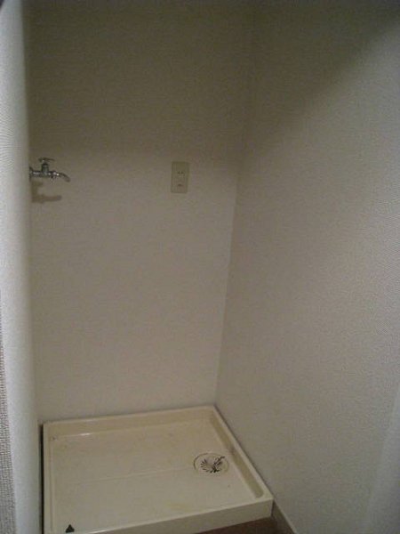 Other. Washing machine Storage