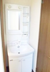 Washroom. For your information it is the same type by floor image ~ ☆