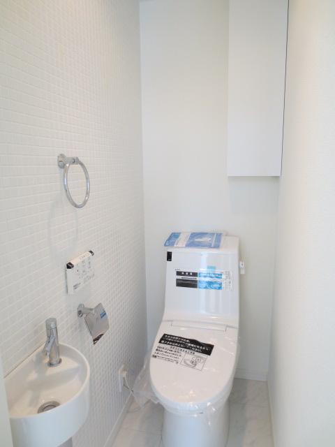 Toilet. Example of construction