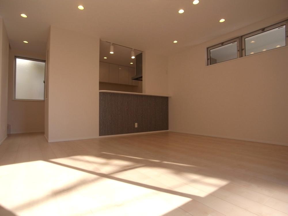 Living. Living (gas hot water floor heating as standard)