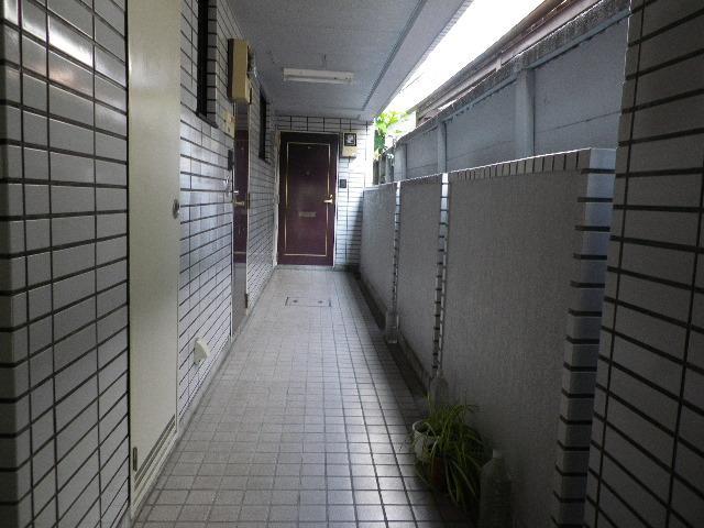 lobby. Shared hallway