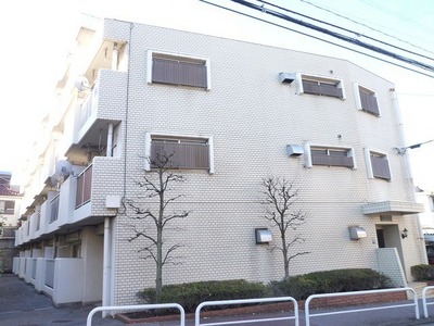 Building appearance. Tiled appearance