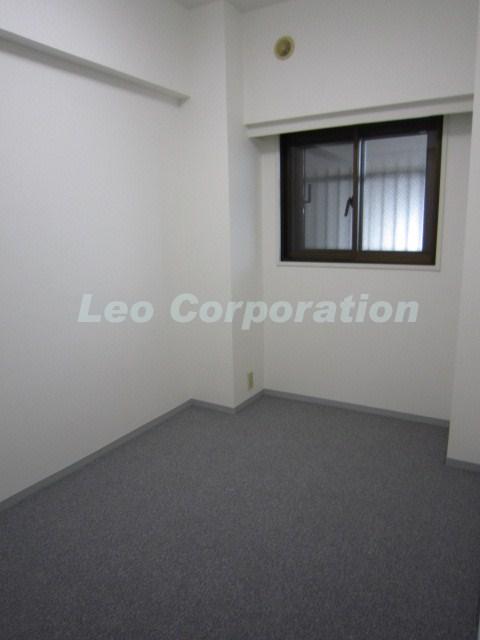 Non-living room. Room (August 2013) Shooting