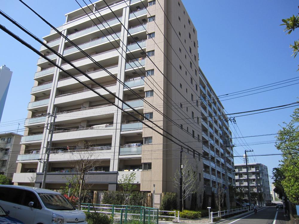 Local appearance photo