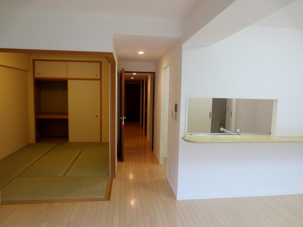 Kitchen. Counter kitchen bouncing conversations (December 2013) Shooting