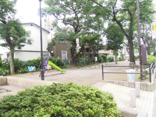 park. Municipal Tokuoya to the park (park) 117m