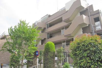 Local appearance photo. auto lock ・ Courier is with BOX