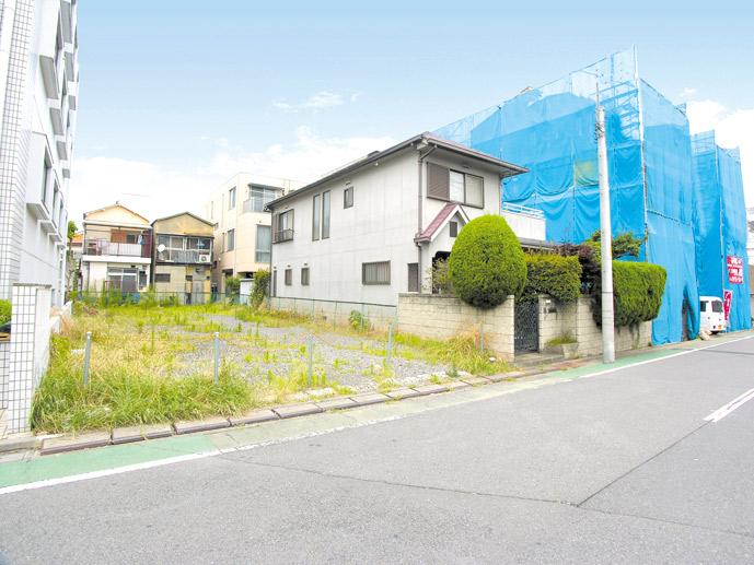 Local land photo. Local Photos