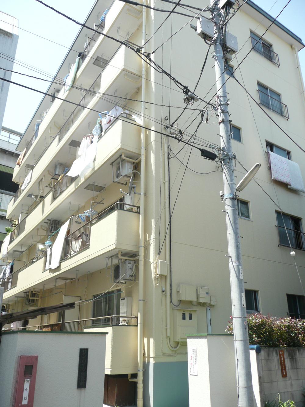 Local appearance photo. appearance