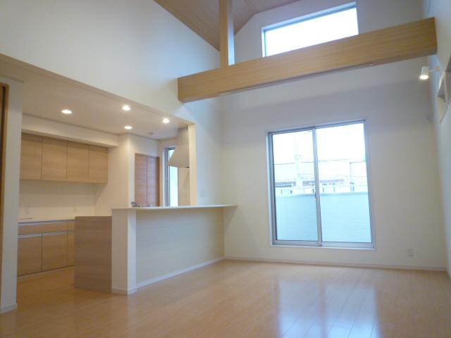 Living. Building 3 Living