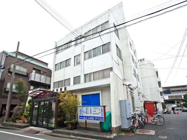 Hospital. Makotokokorozashikai hospital 1670m to