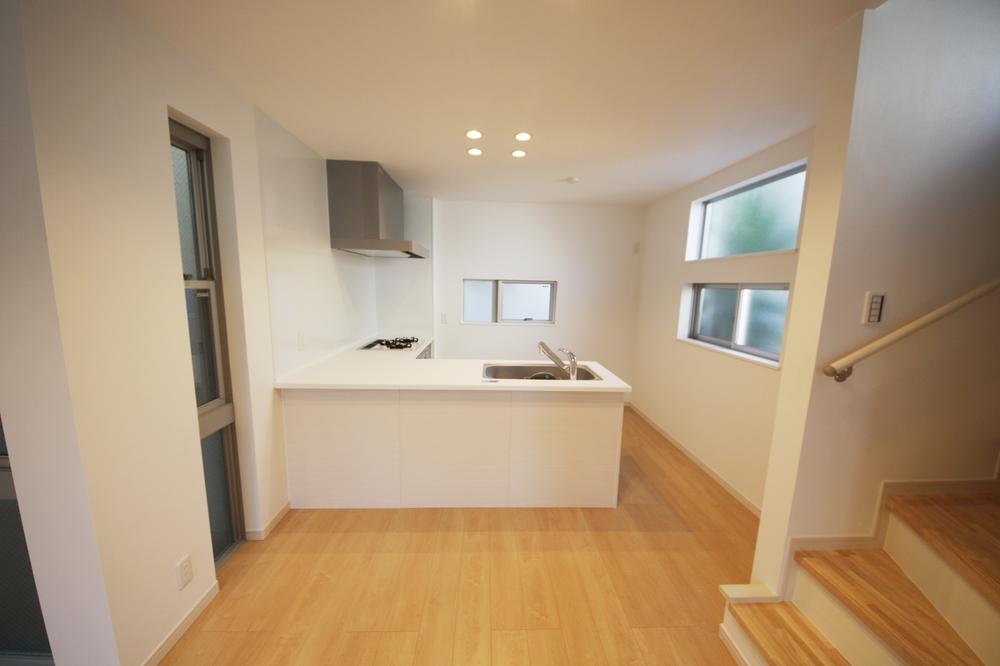 Kitchen. Hawk Rasudan Dart original house kitchen adopted