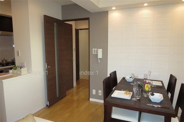 Living. Wall of LDK is also part Ecocarat specification