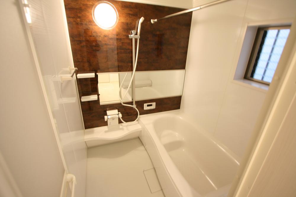 Same specifications photo (bathroom). Same specifications