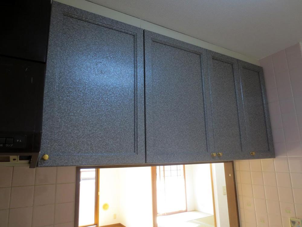 Kitchen. Kitchen shelf cupboard (December 2013) Shooting