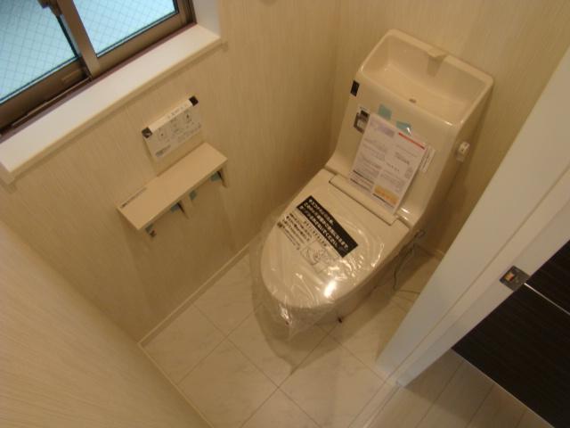 Same specifications photos (Other introspection). Same specifications