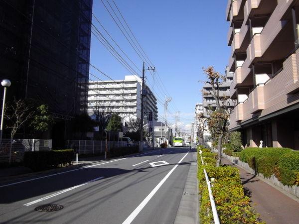 Other local. Frontal road