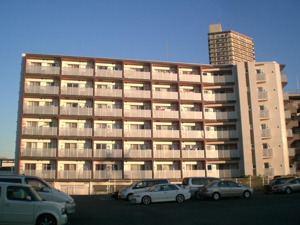 Local appearance photo. Local (12 May 2013) Shooting