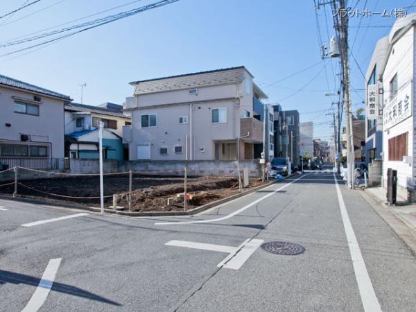 Parking lot. 2013 / 12 / 19 shooting