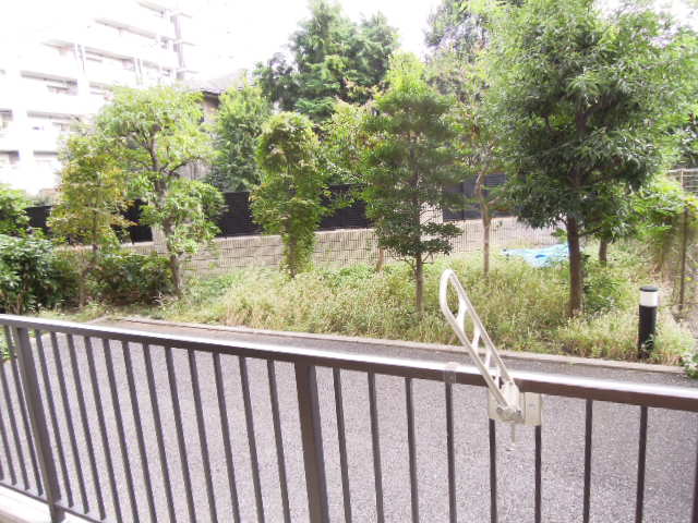 View. Is the atmosphere before the eyes were calm at the boardwalk