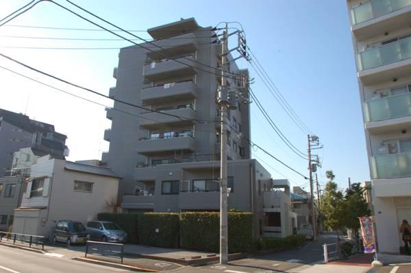 Local appearance photo