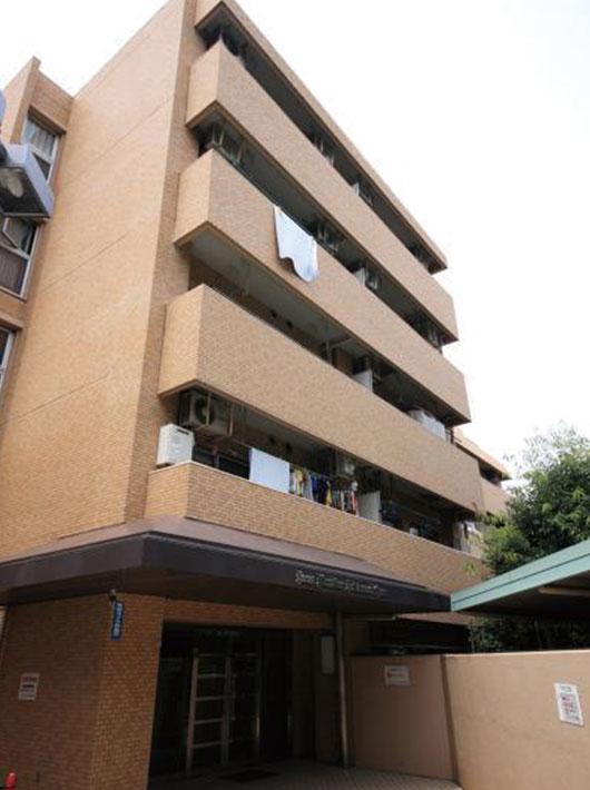 Local appearance photo. Administrative expenses: 14050 yen / Month repair reserve: 14050 yen / Month bicycle parking lot: $ 0 / Month bike yard: 2000 yen ~ 2800 yen / Month dedicated garden use fee: 390 yen / Month