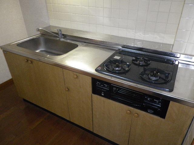 Kitchen. System kitchen