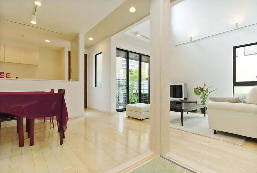 Same specifications photos (living). Same specifications