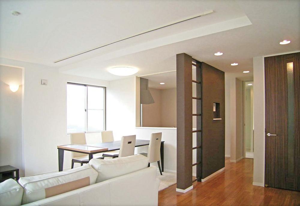 Same specifications photos (living). Same specifications