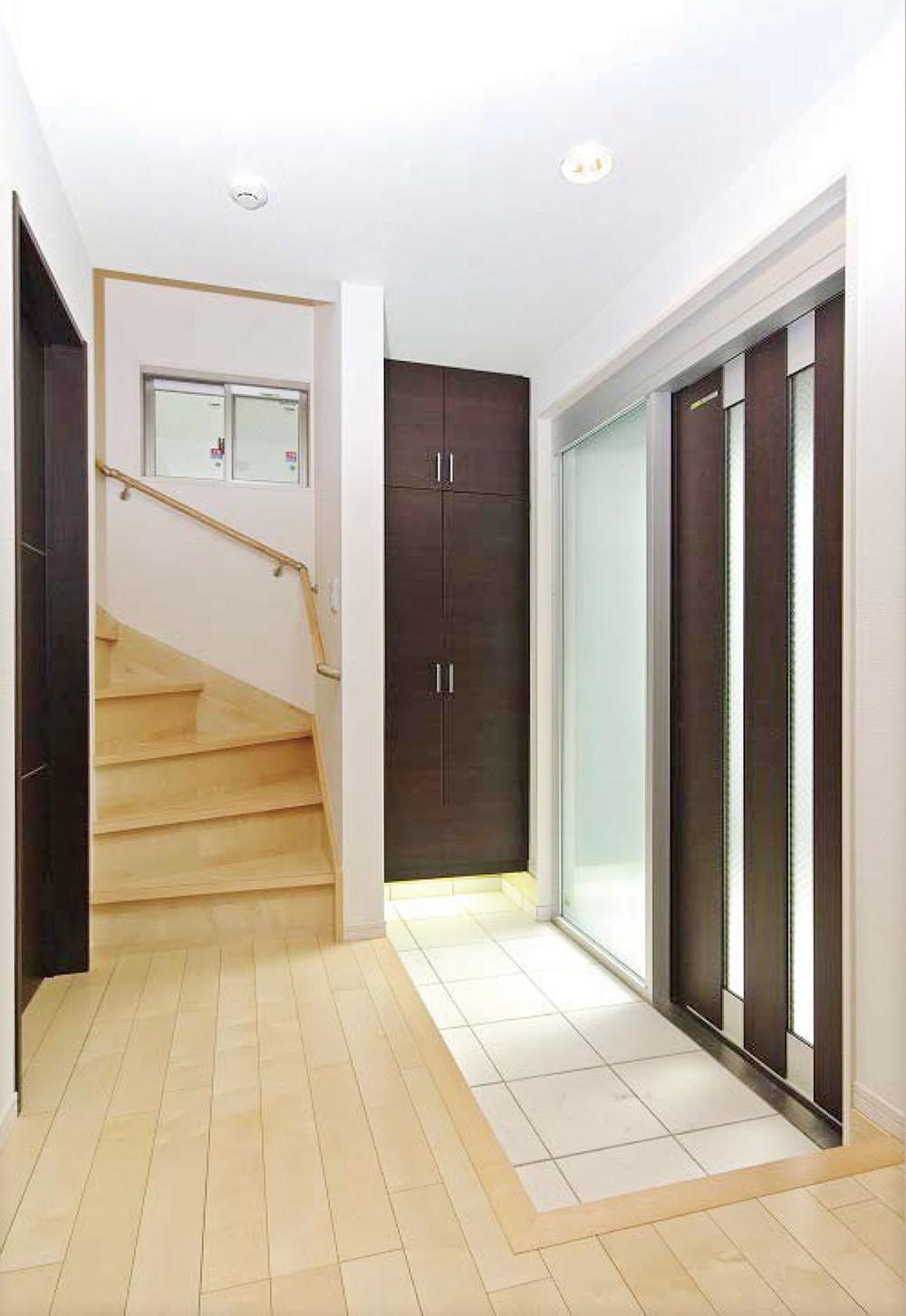 Same specifications photos (Other introspection). Same specifications