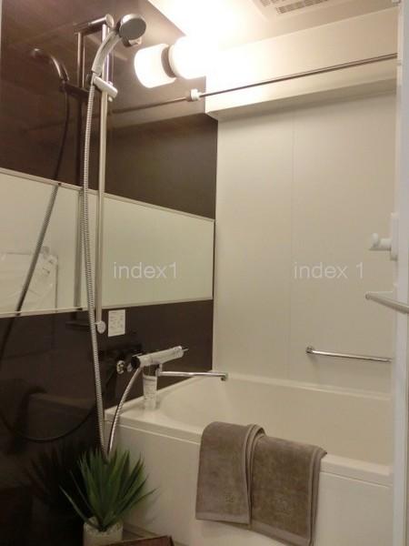 Bathroom. With bathroom dryer that can be used conveniently even on a rainy day!